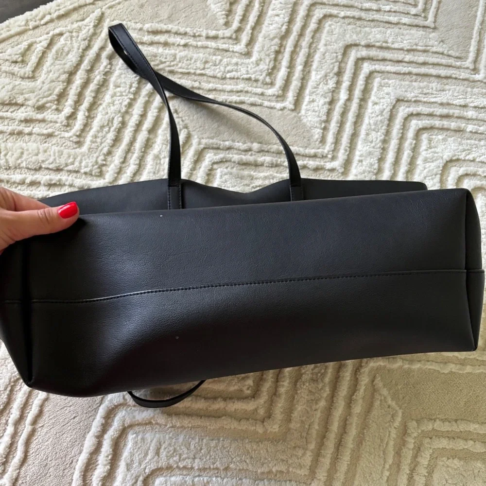 Saint Laurent Black Leather Tote and Matching Wallet